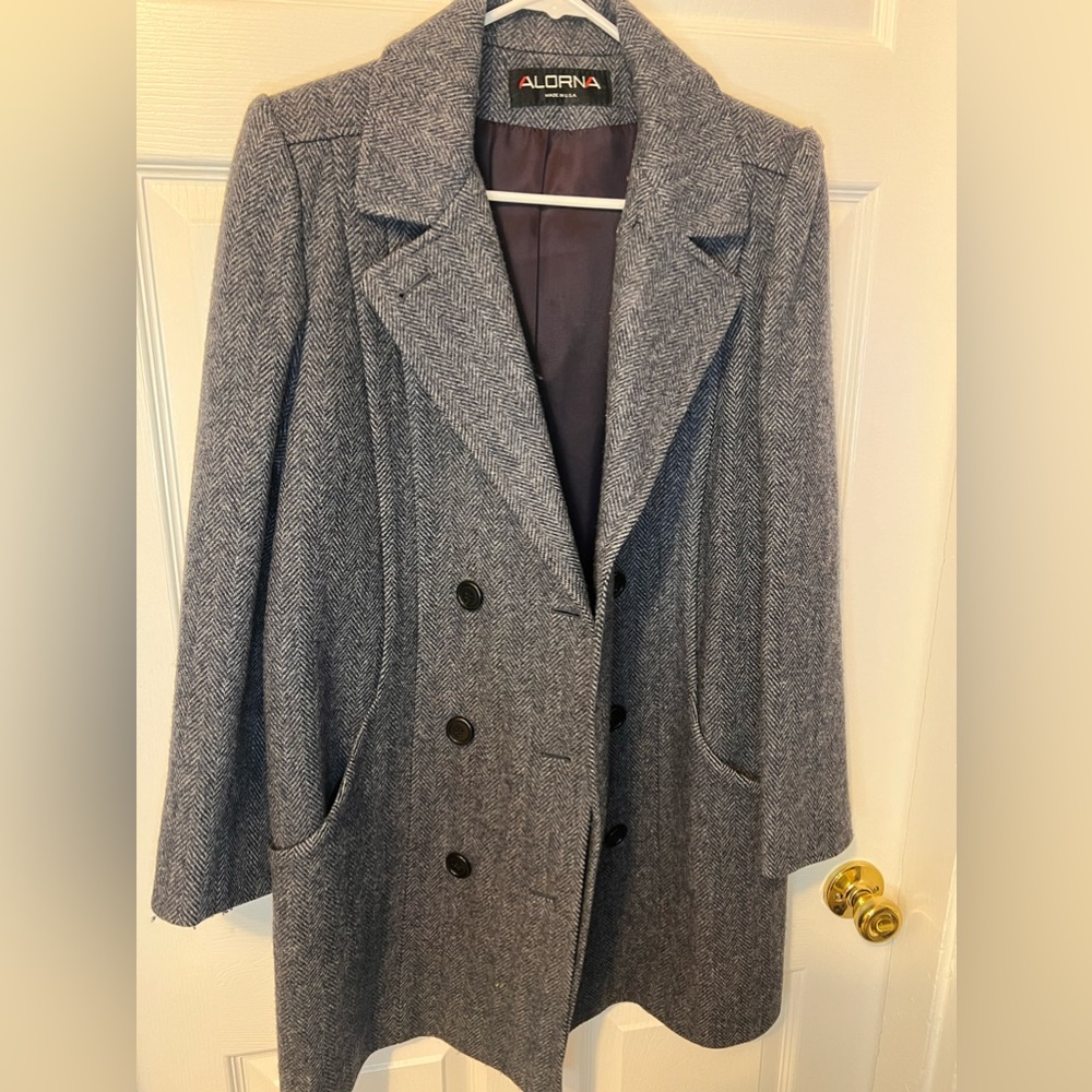 ILWGU Vintage Wool Navy Pea Coat. Unsized- can measure upon request